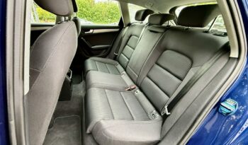 Audi A4 Audi A4 B8 2.0tdi 143KM LIFT – Navi, Xenon, 2xLed – WEBASTO full