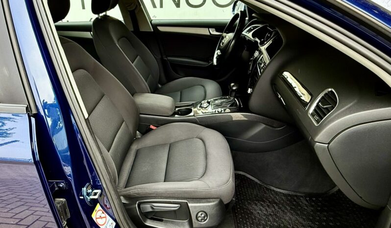 Audi A4 Audi A4 B8 2.0tdi 143KM LIFT – Navi, Xenon, 2xLed – WEBASTO full