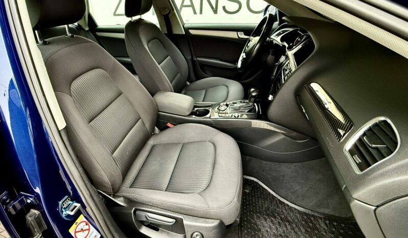 Audi A4 Audi A4 B8 2.0tdi 143KM LIFT – Navi, Xenon, 2xLed – WEBASTO full
