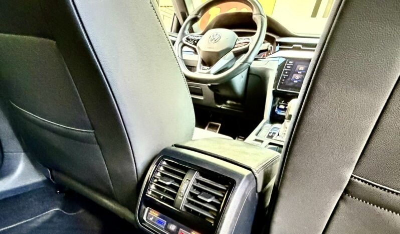 Volkswagen Arteon Shooting Brake Volkswagen Arteon Shooting Brake 2.0 TDI 200 KM R-line RATA od 952 zł! full